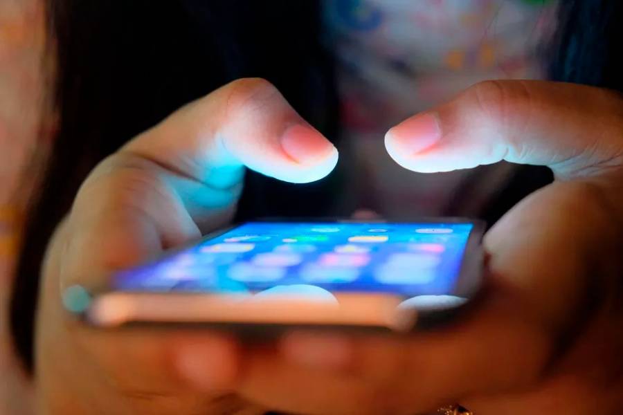 VILHENA: Mulher negocia compra de celular pelo Facebook e perde mais de mil reais