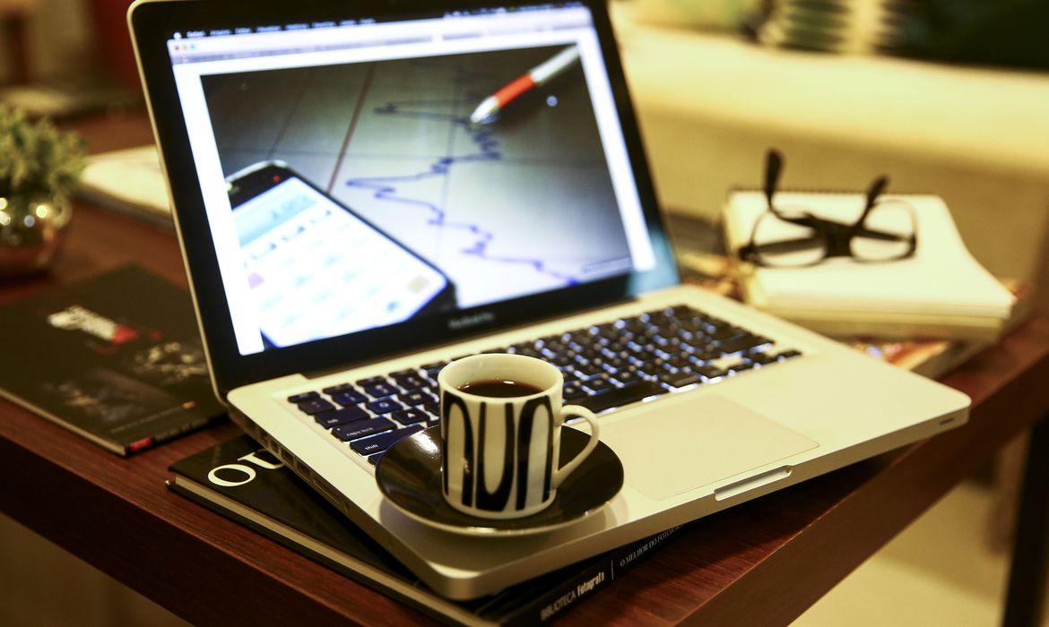 TRABALHO: Síndrome de Burnout é reconhecida como fenômeno ocupacional pela OMS