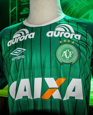 Palmeiras pede para usar camisa da Chape na última rodada do Brasileirão