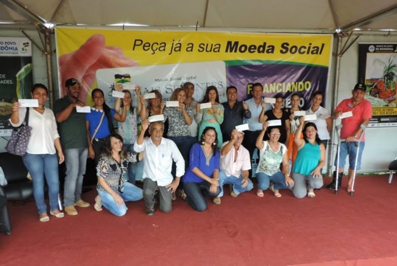 MORIBUNDO: Confúcio questiona valor da Medalha Rondon dada ao Banco do Povo