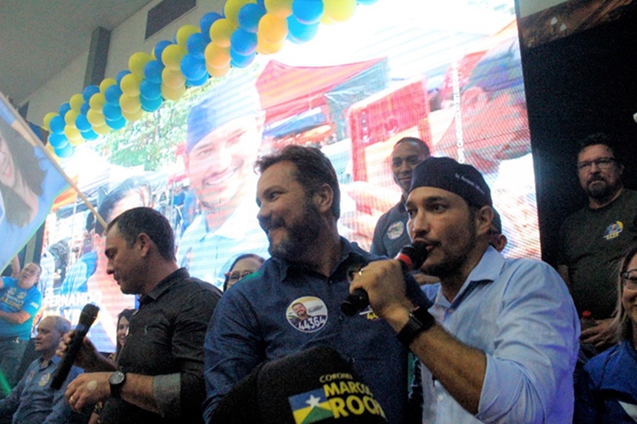 ENCERRAMENTO: Quase 2.000 pessoas participam de reunião com Dr. Fernando Máximo