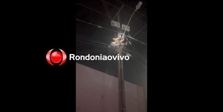 VÍDEO: Ladrão de fiação que deixou avenida na escuridão é flagrado em cima de poste 