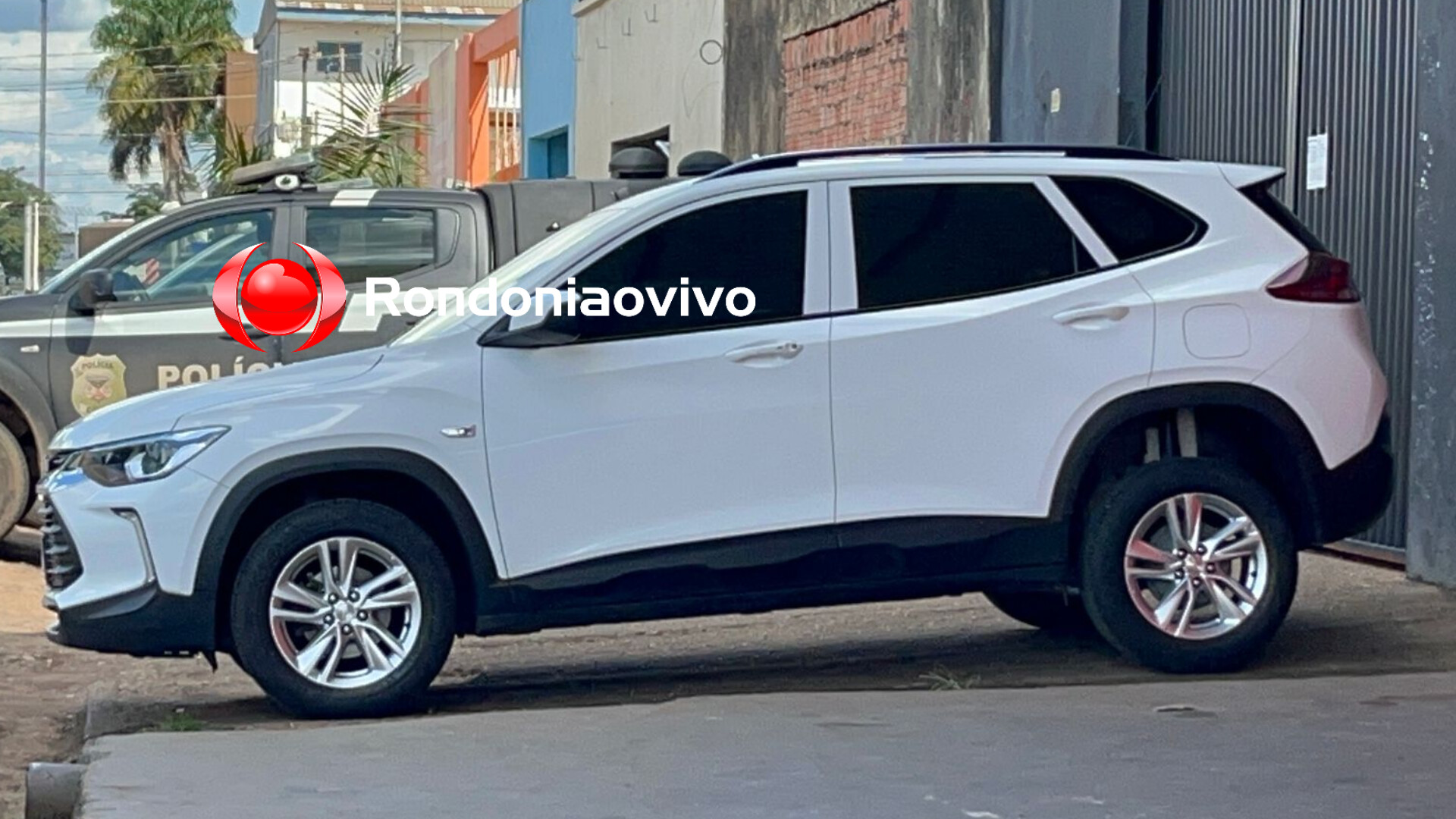 NO CENTRO: PM prende homem com carro roubado de locadora no Rio de Janeiro 