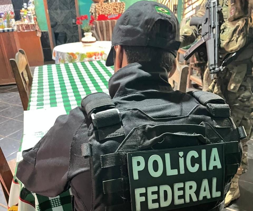 OPERAÇÃO: Grupo criminoso acusado de tráfico interestadual é alvo da PF