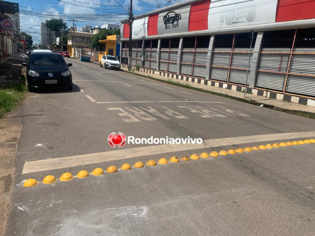 EM PORTO VELHO: Semtran instala redutor de velocidade em cruzamento após vários acidentes