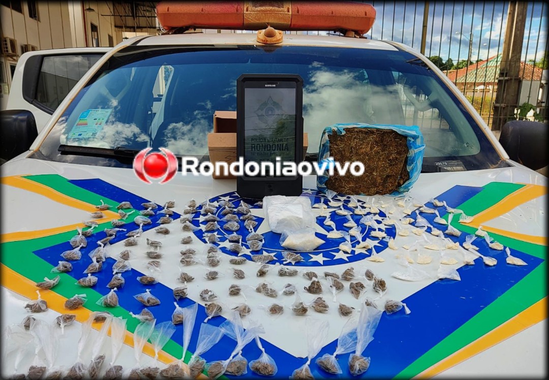 NA CAIXA: Força Tática apreende diversas porções de drogas em terreno baldio