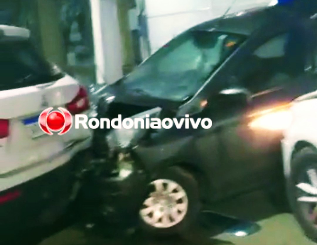 VÍDEO: Motorista de Dodge Journey perde controle da direção e destrói três carros