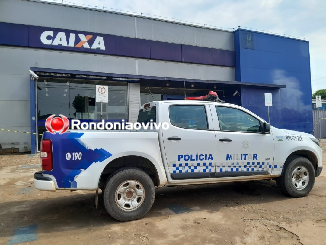 BURACO NA PAREDE: Agência da Caixa Econômica é alvo de bandidos e arrombada na madrugada 