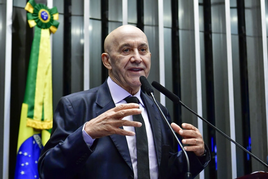 CONFÚCIO MOURA: Senador apresenta PL para reforçar aprendizagem de alunos com altas habilidades