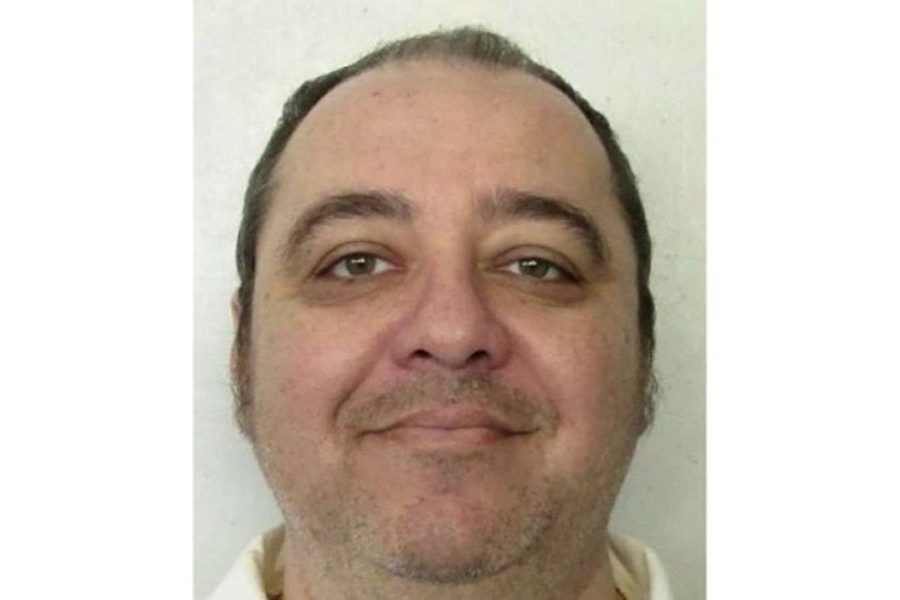 CONDENADO: Homem escapa de morrer com injeção letal após três tentativas de execução