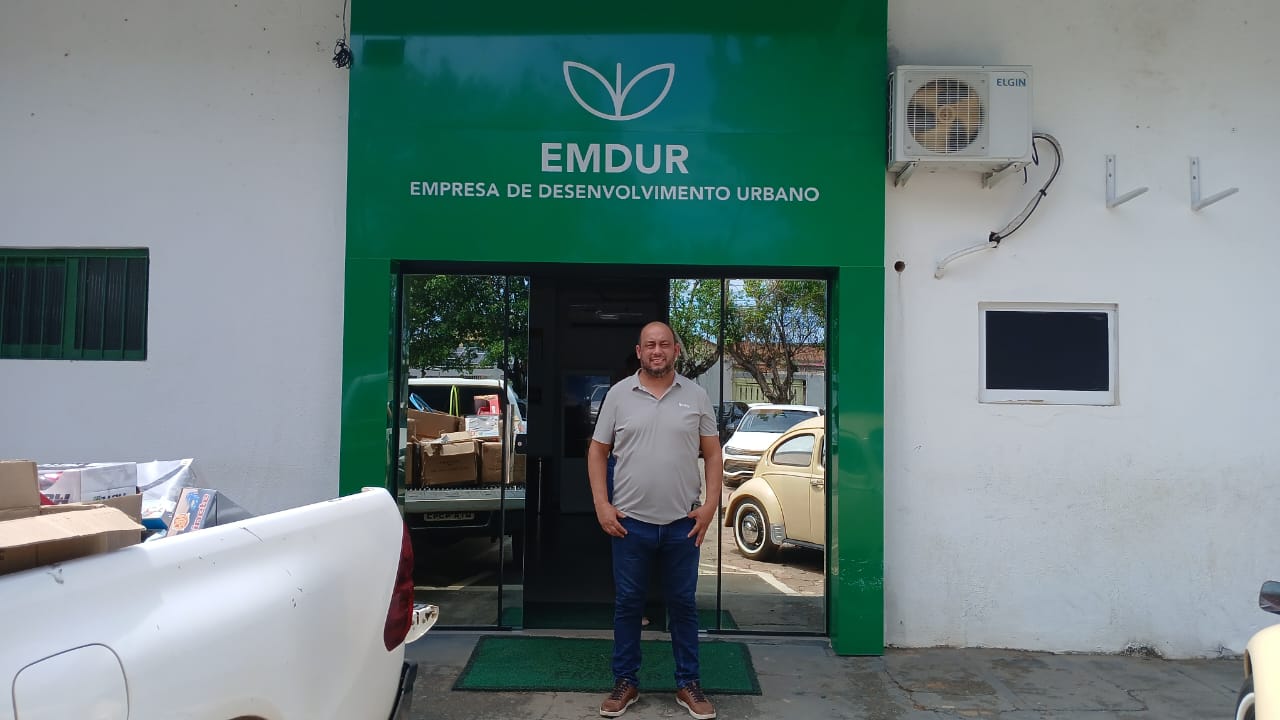 WANOEL MARTINS : Vereador visita Emdur para acompanhar preparativos do Natal 2025 em Porto Velho