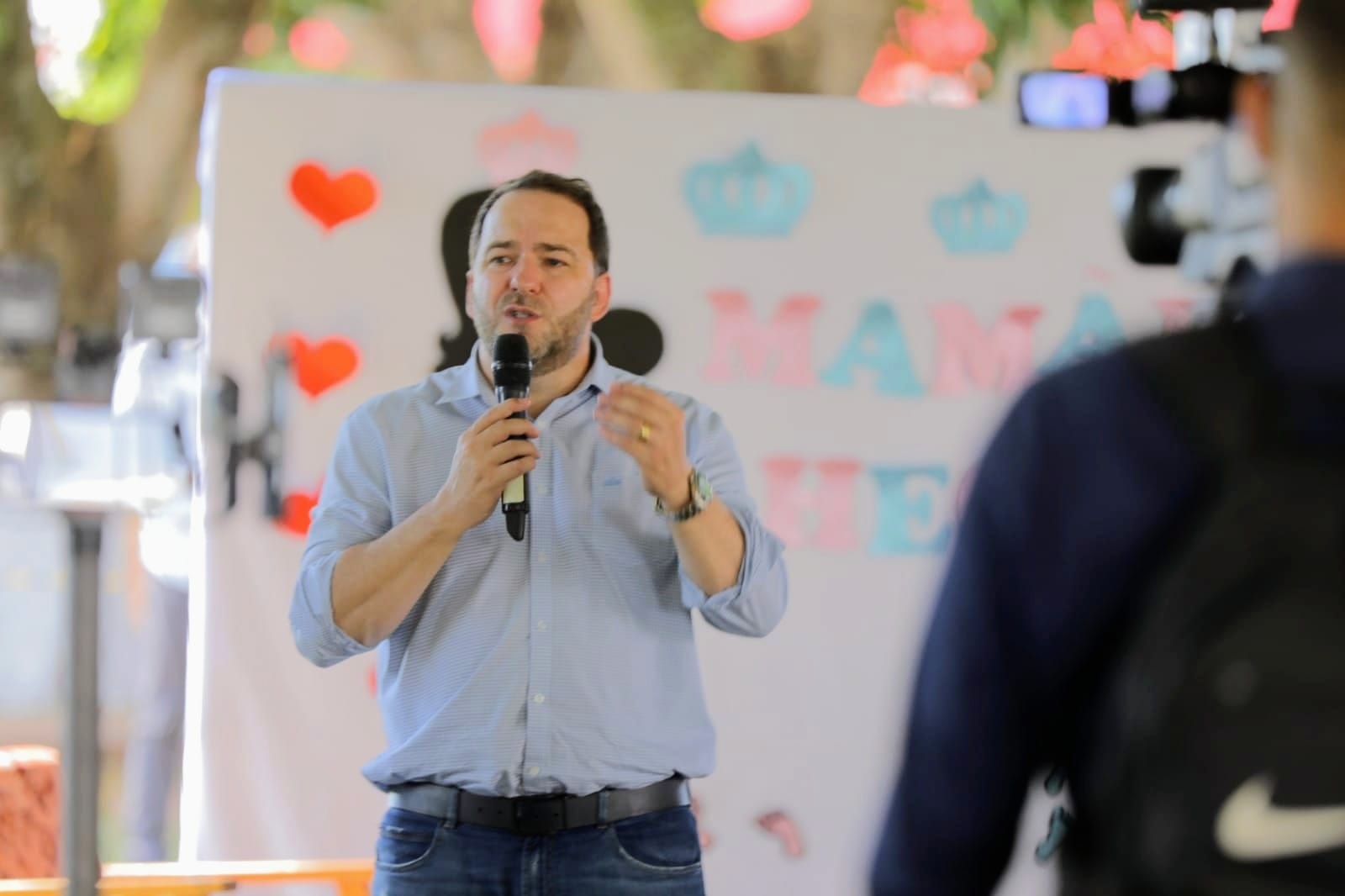 EM MONTE NEGRO: Alex Redano assegura reforma na escola Santa Lúcia