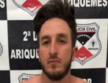 CAIU: Acusado de participação em mortes de policiais militares é preso pela PM