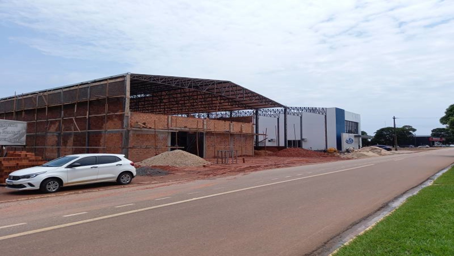 DESENVOLVIMENTO: Empresas estimulam a criação de novo centro comercial em Cerejeiras