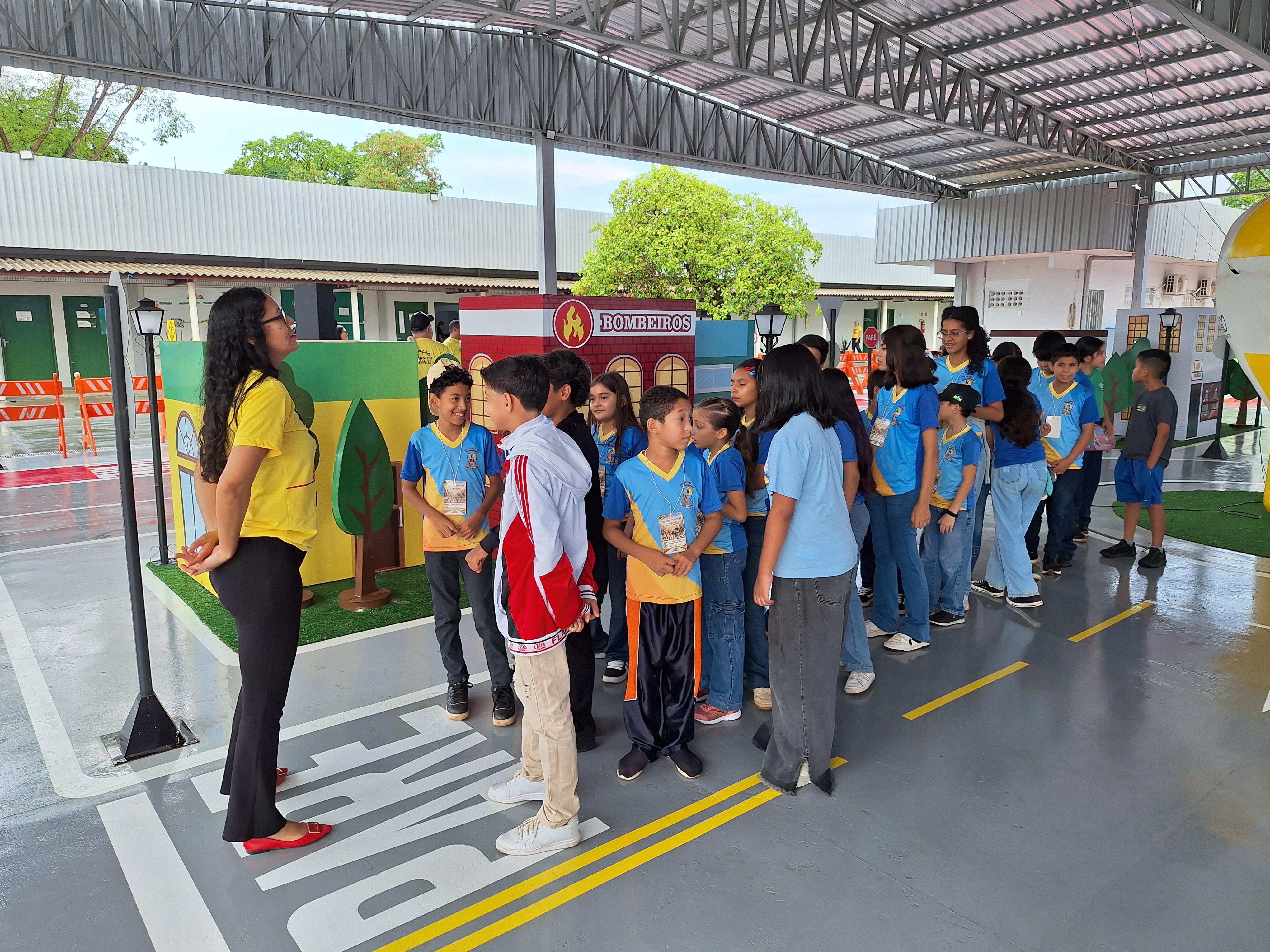 SEMANA DO TRÂNSITO: Projeto Agente Mirim participa de ação educativa na Escola Pública de Trânsito 