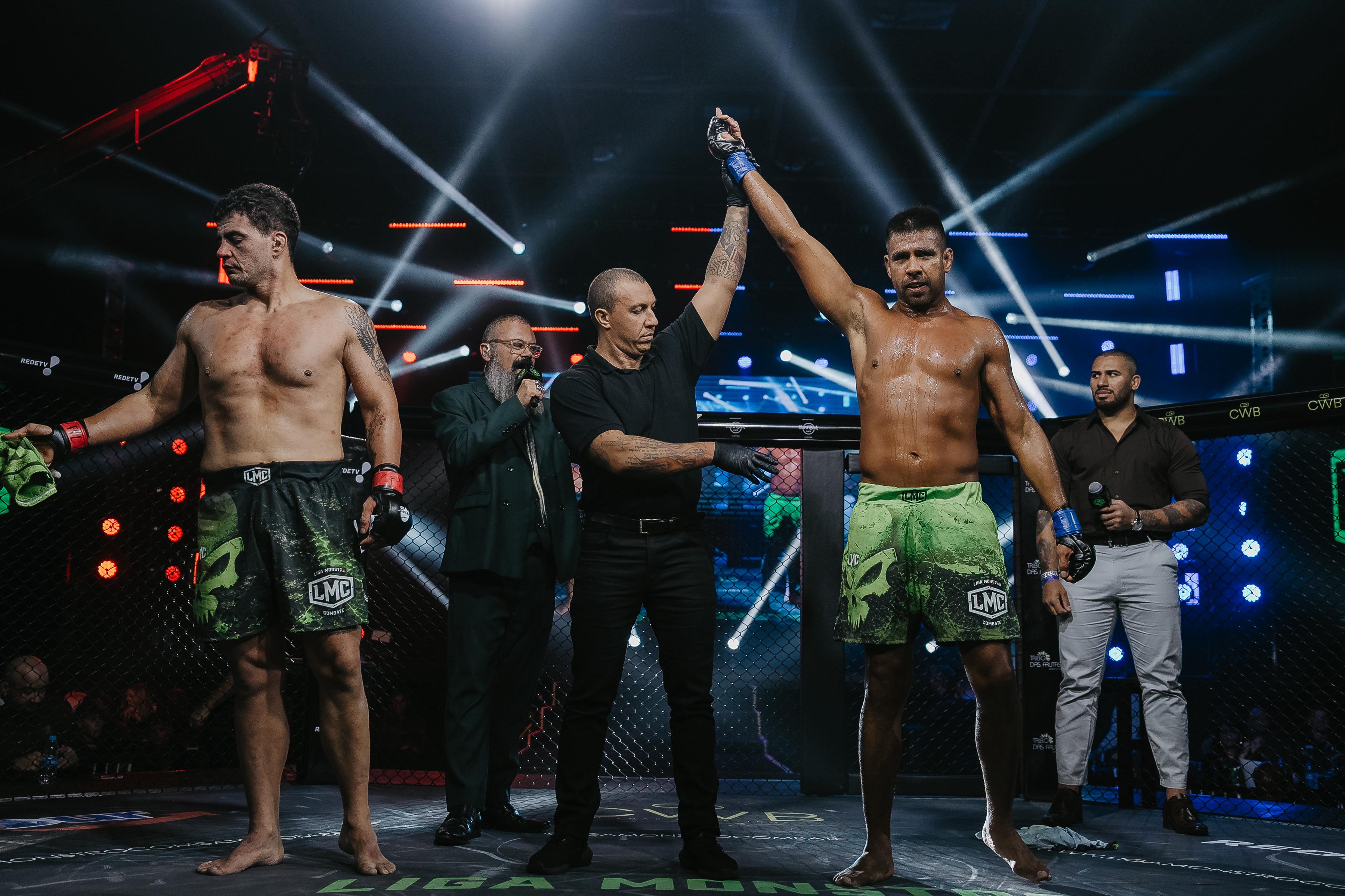PORTO-VELHENSE: Lucas Camacho supera adversidade e vence por nocaute técnico no MMA em Curitiba