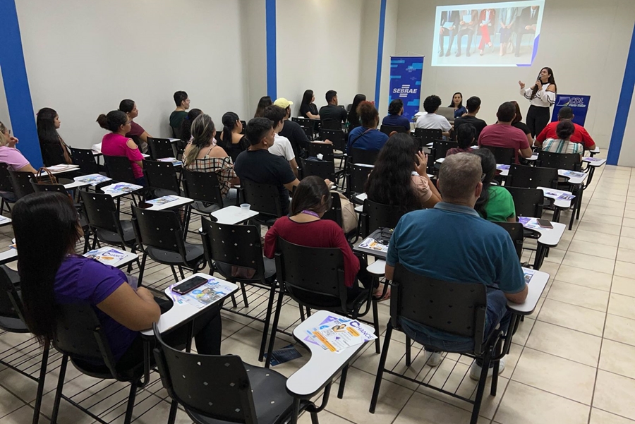 GRATUITO: Prefeitura promove oficina de cursos profissionalizantes no auditório da CDL