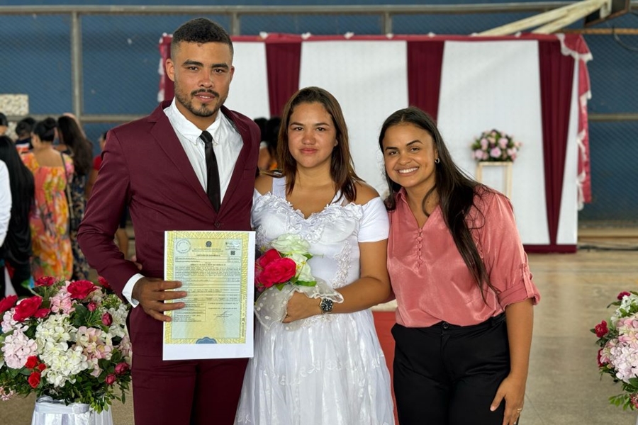 TAÍSSA SOUSA: Deputada prestigia Casamento Comunitário em Guajará-Mirim