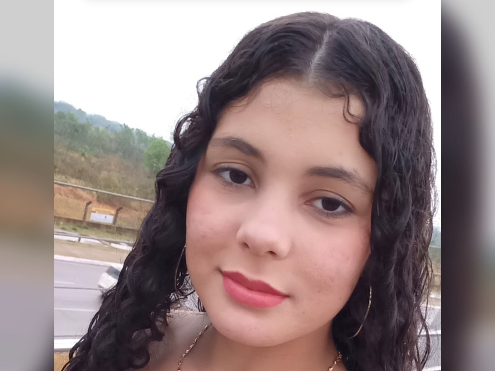 NA CAPITAL: Desaparecimento de menina que ia para a escola completa um mês 