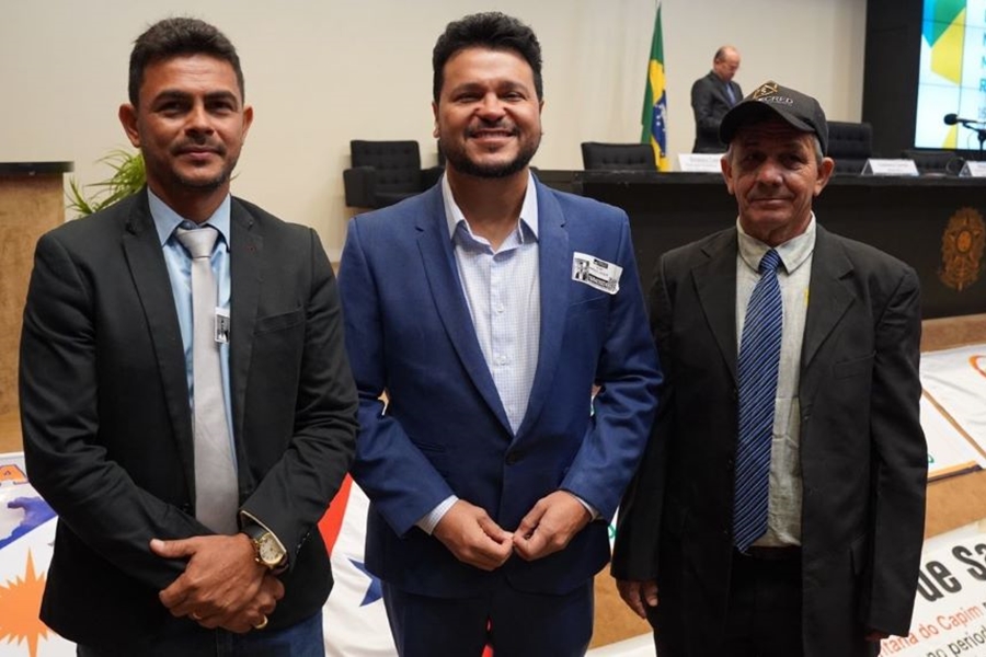 MARCELO CRUZ: Deputado defende emancipação do distrito de Extrema