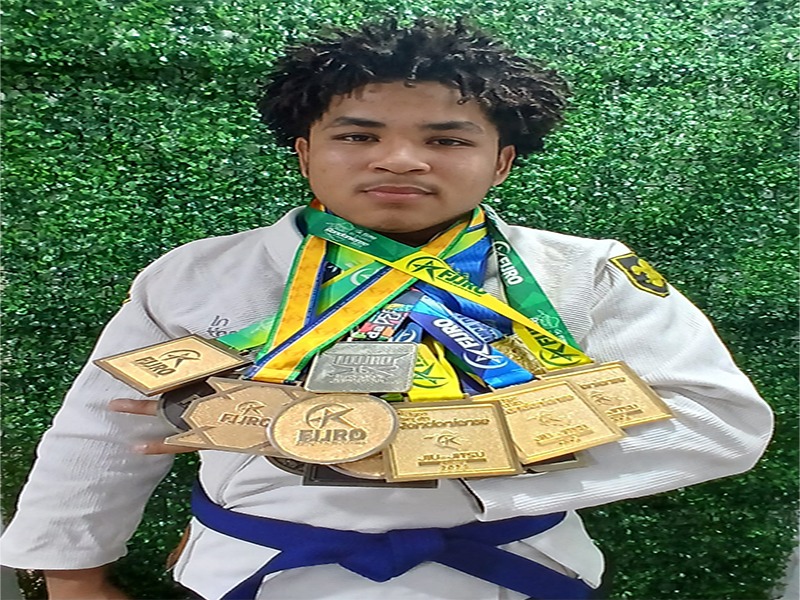 APOIO: Atleta juvenil de jiu-jítsu procura apoio para campeonato em Manaus 