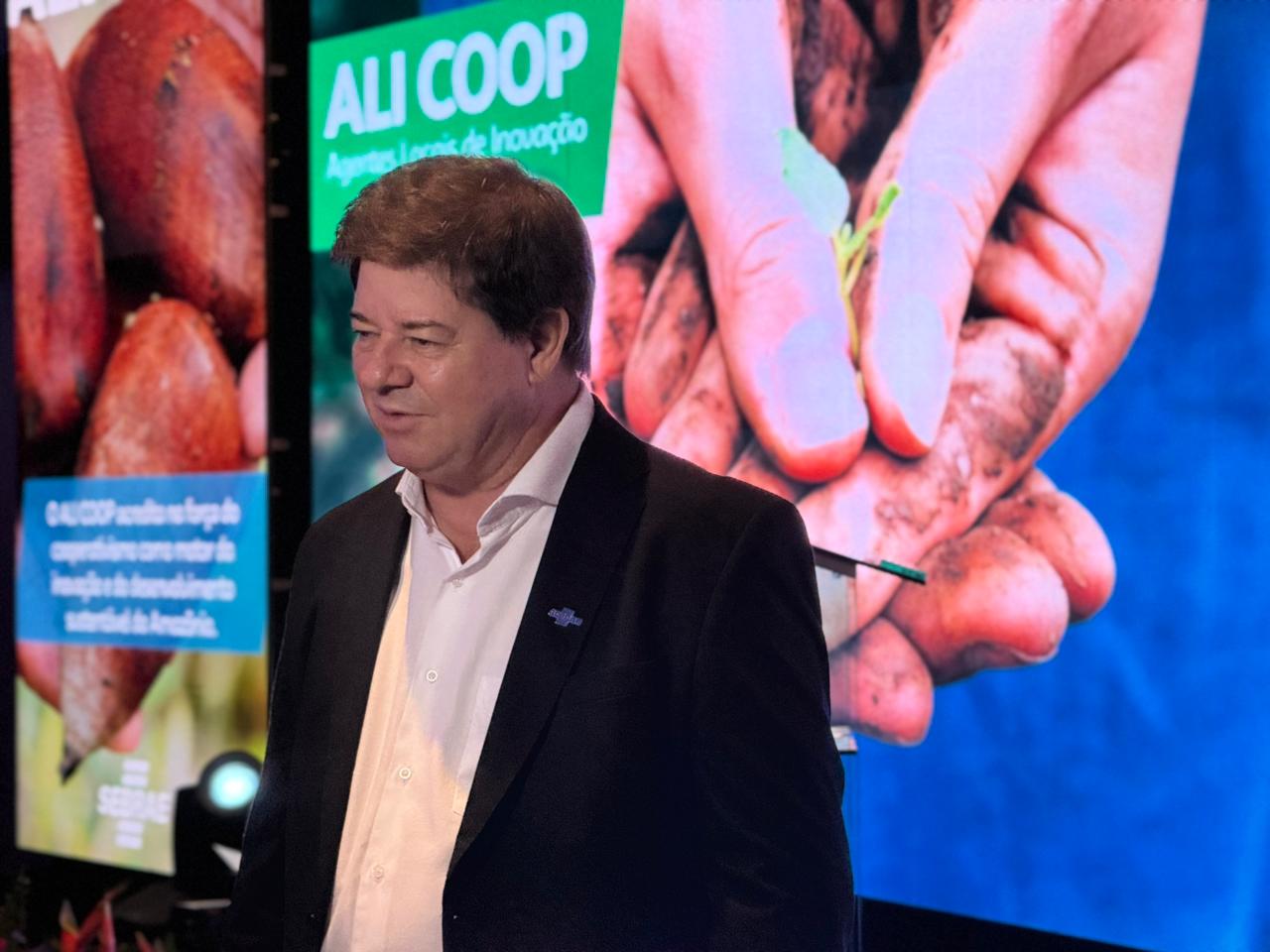 INOVADOR: Presidente do Sebrae RO recebe homenagem nacional de eficiência