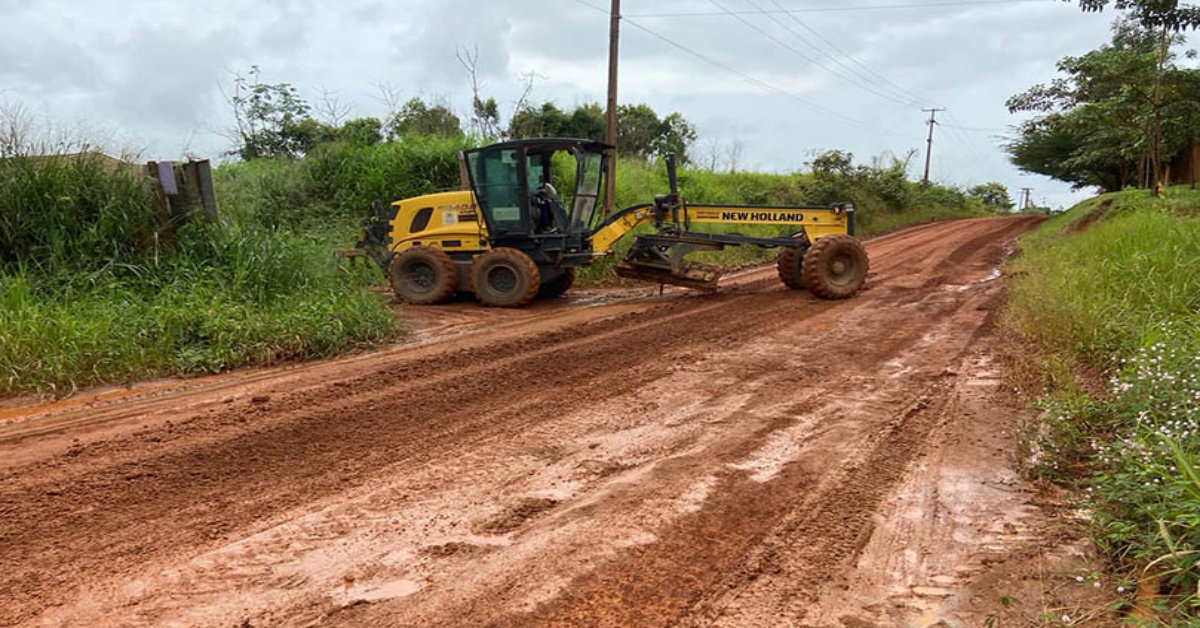 ZONA RURAL:  Estrada recebe serviço da Semagric após solicitação de Edimilson Dourado 