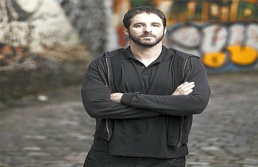 IMBECIALIDADE - Rafinha Bastos encoraja estupro, diz Conselho da Condição Feminina 