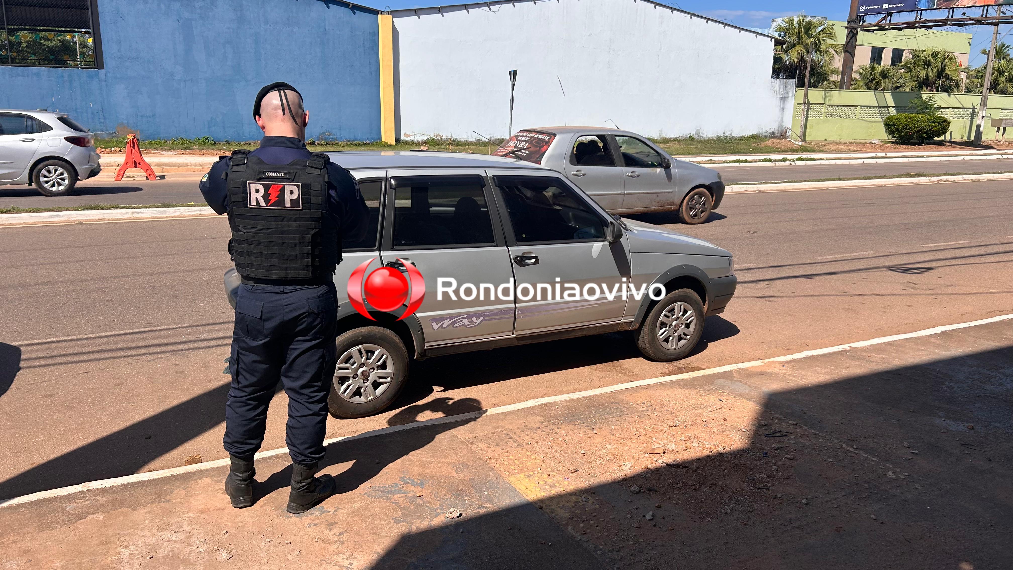 URGENTE: Idoso é encontrado morto dentro de carro em avenida