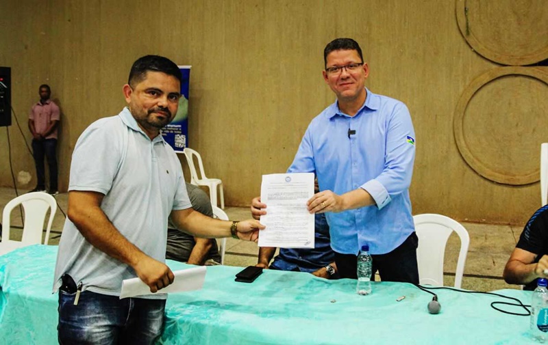 DEMANDAS: Assfapom entrega ao governador pauta de reivindicações dos militares