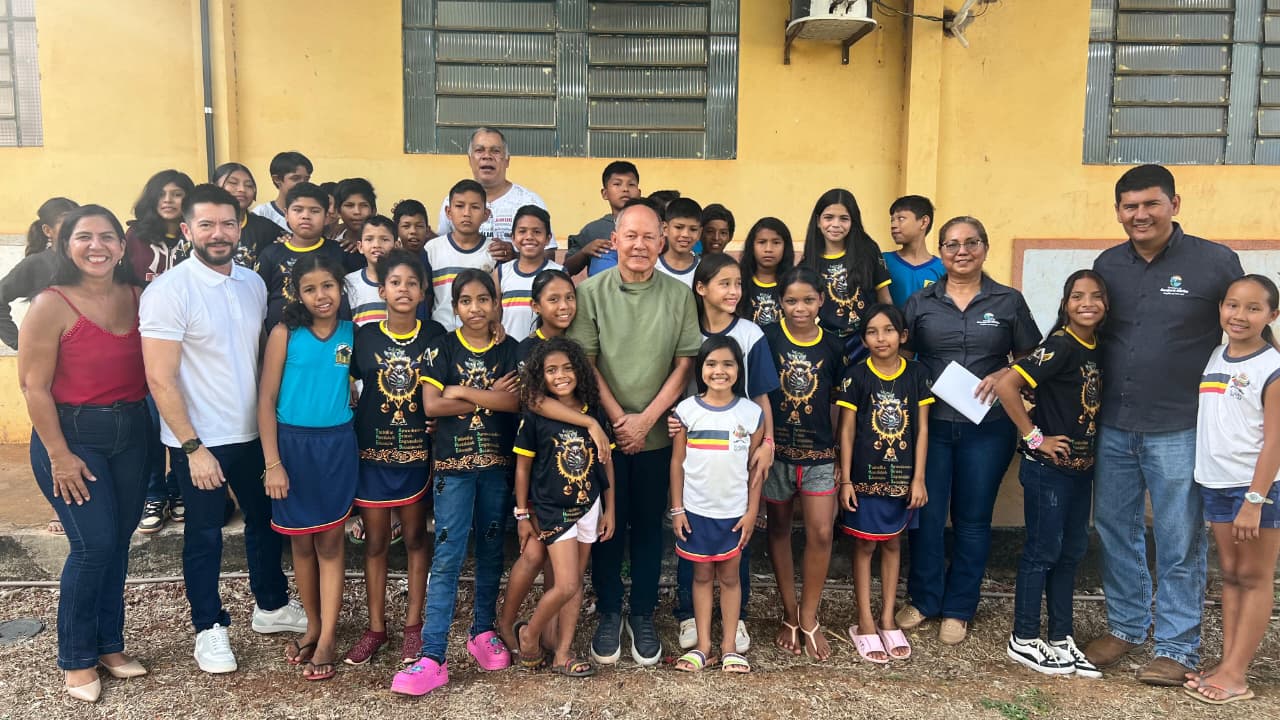 CORONEL CHRISÓSTOMO: Deputado fiscaliza recursos federais aplicados em Guajará-Mirim