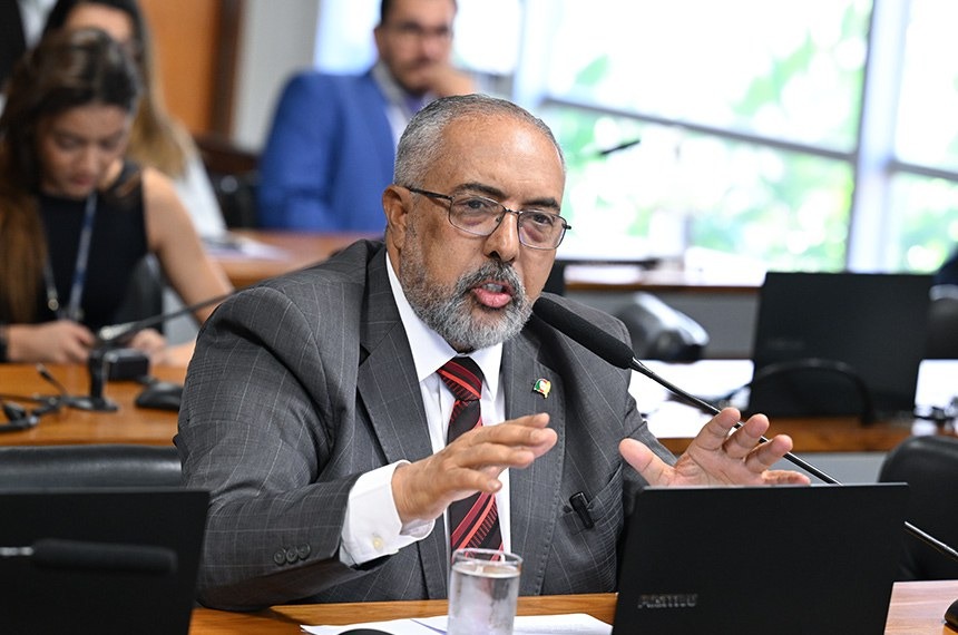 COMISSÃO DO SENADO: Auxílio de R$ 400 a imigrantes residentes no Brasil é aprovado