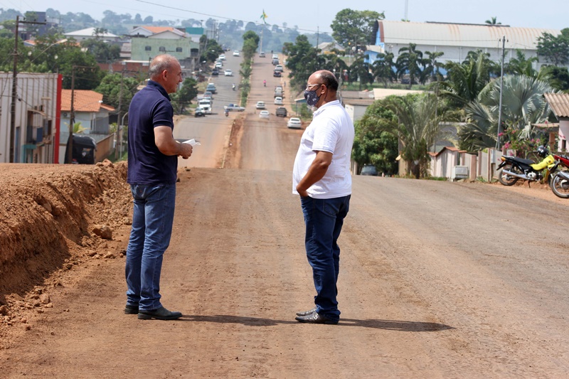 EM COLORADO DO OESTE: AV. Marechal Rondon receberá iluminação em led após recurso de Ezequiel Neiva