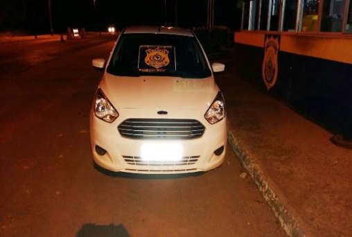 Carro roubado em Porto Velho é recuperado em Ariquemes
