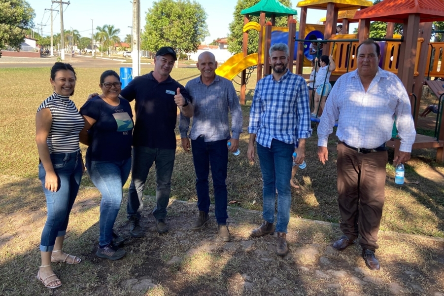 EZEQUIEL NEIVA: Deputado entrega benefícios, anuncia investimentos e visita associações e aldeia