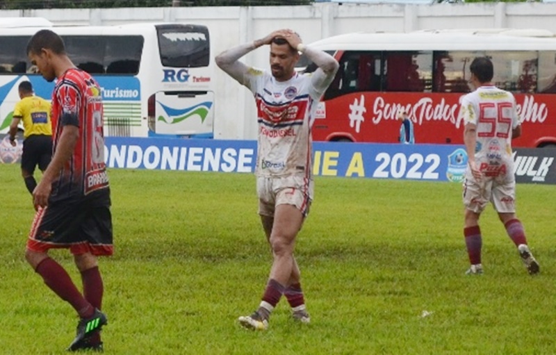 TEMPORADA 2022: Ariel lesiona o joelho e vira baixa no Porto Velho