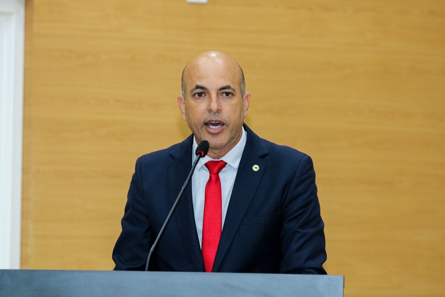 ISMAEL CRISPIN: Deputado denuncia conluio empresarial e sabotagem a produtores em Rondônia