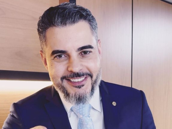 THIAGO FLORES: Distrito de Bom Futuro terá sinal de celular e internet 