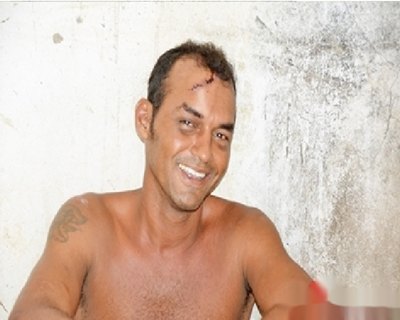 PM prende homem que esfaqueou travesti por causa de cigarro