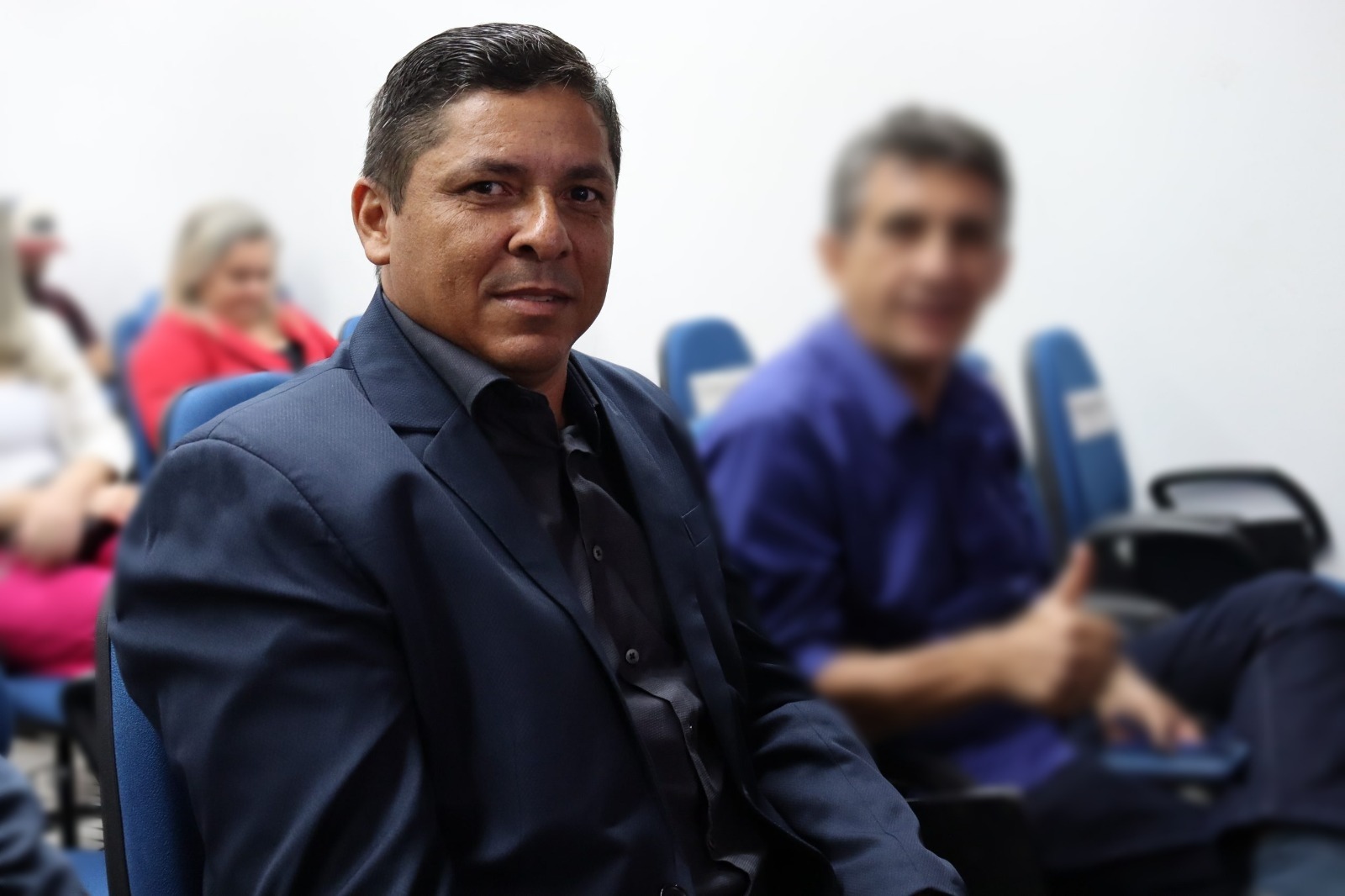 ENQUETE: Como você avalia a gestão do prefeito Edilson Alencar em Presidente Médici?