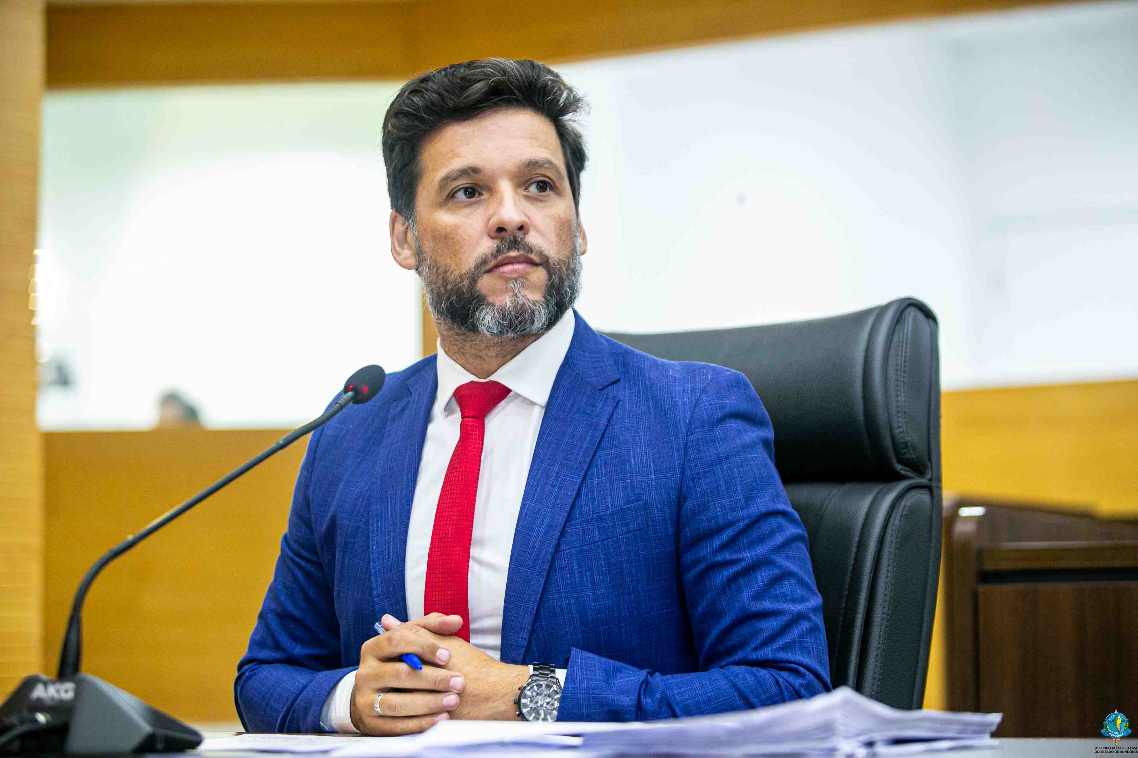 DELEGADO CAMARGO: Deputado lidera enquete para o Senado a 1 ano das eleições 