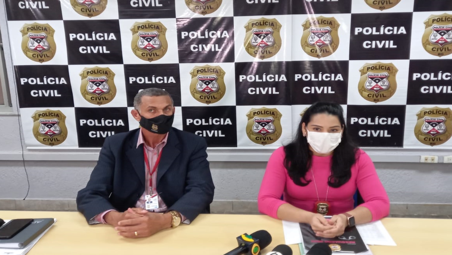 ASSISTA: Coletiva sobre a operação que prendeu vários agressores de mulher