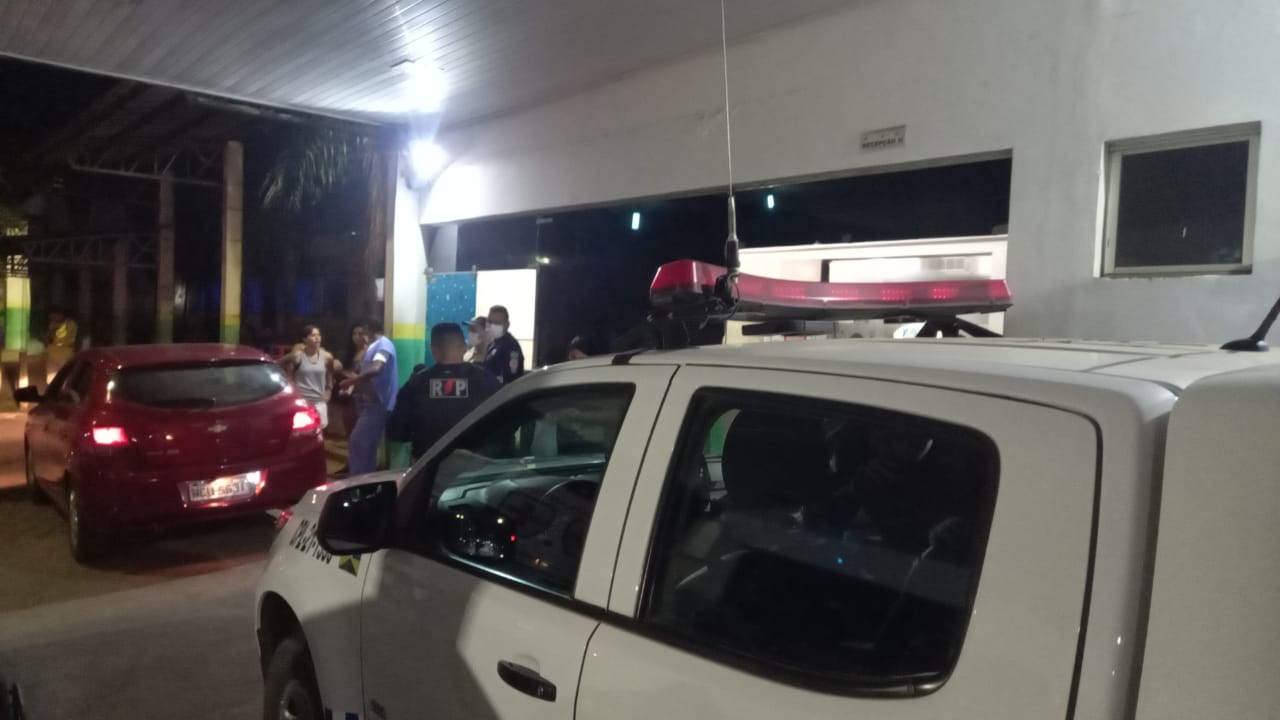 VÍDEO: Policial penal e criança baleados na zona Leste