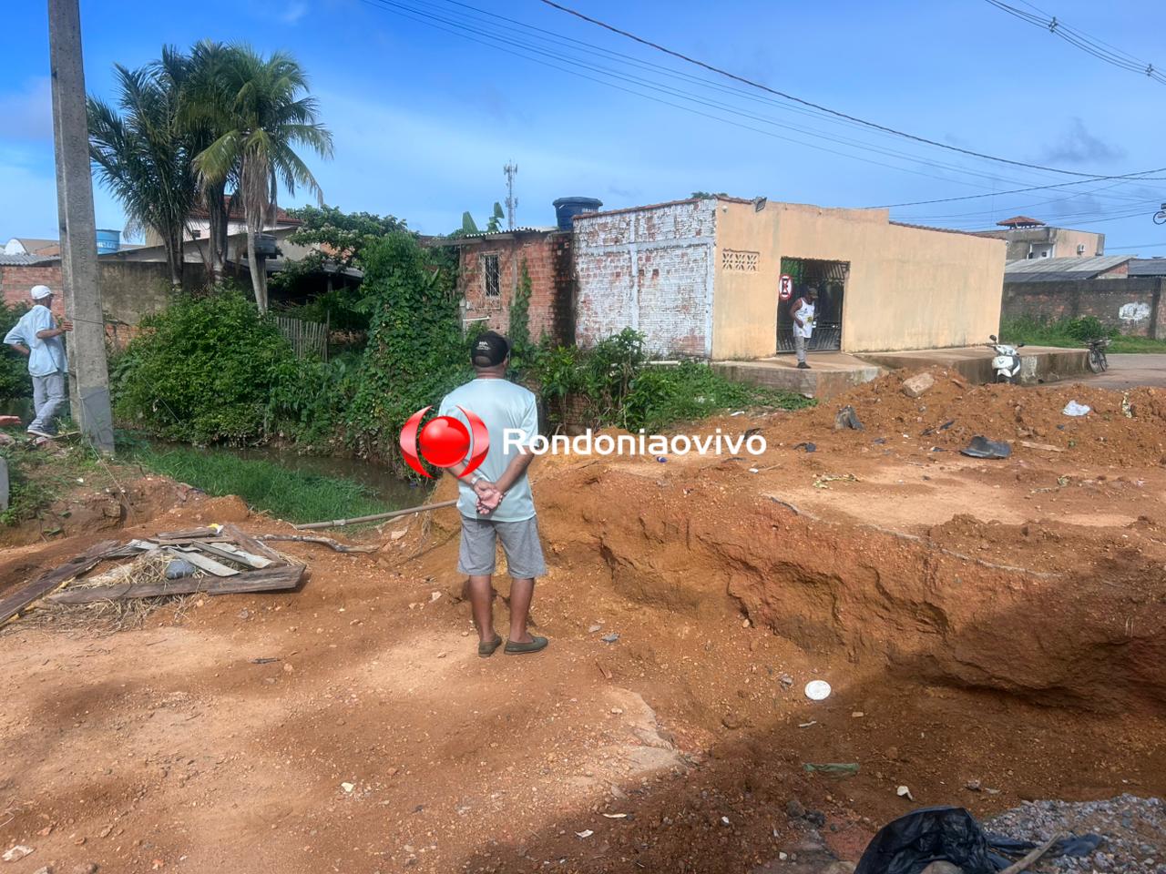 URGENTE: Bombeiros são acionados após homem sumir ao entrar em vala