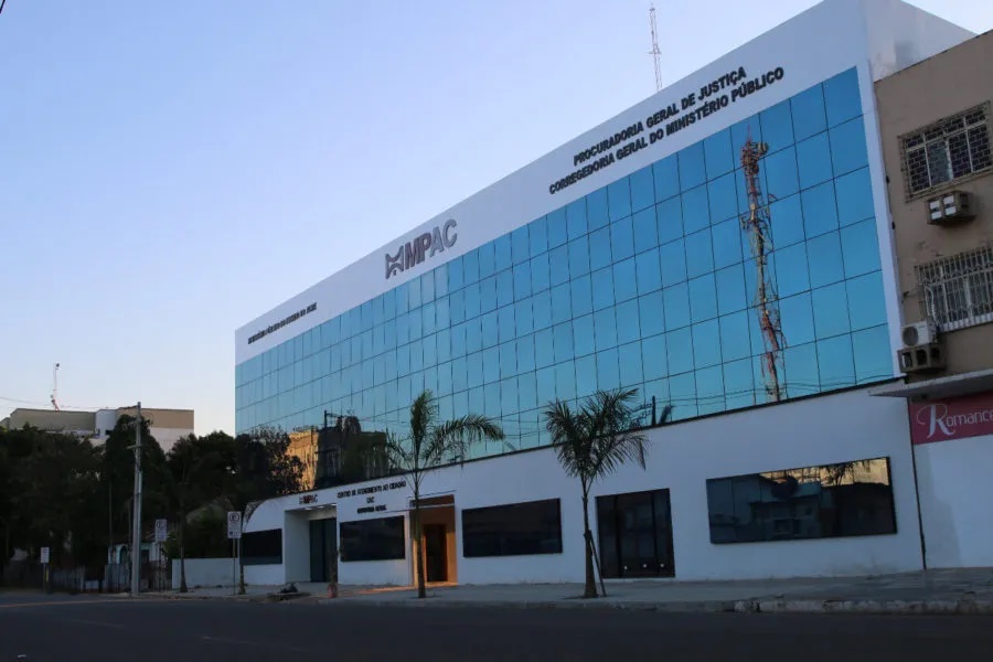 ACRE: MP lança edital de concurso para promotor com salário de R$ 30, 4 mil