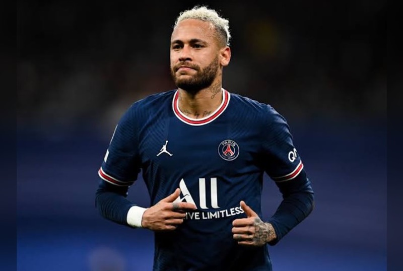 SUSTO: Avião de Neymar vindo do Caribe realiza pouso de emergência em Roraima