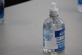 ÁLCOO EM GEL: Ministério Público recomenda que comércio não aumente preço