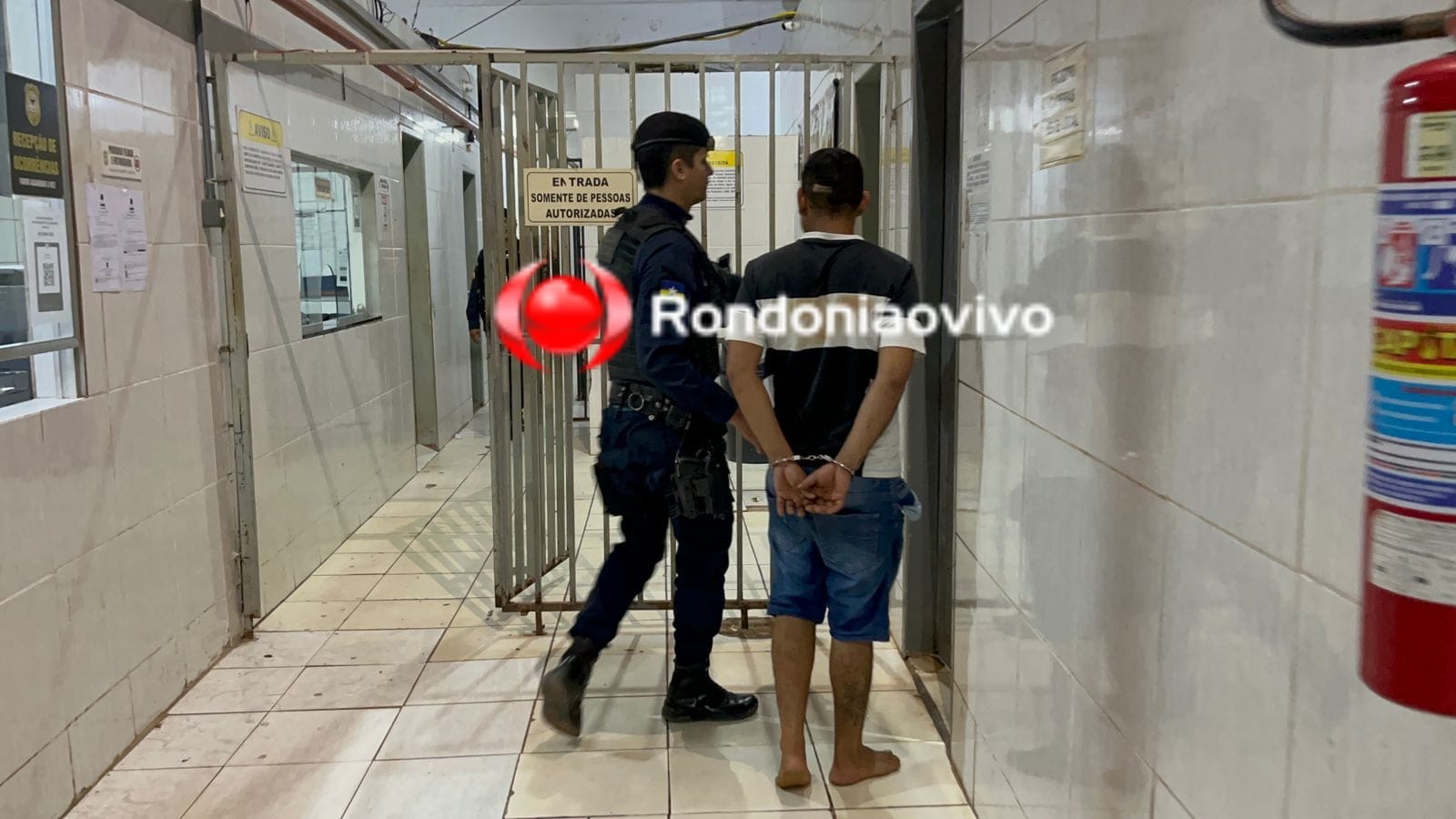 VALENTÃO: 'Brinquedo do CV' é preso ao agredir e ameaçar ex-mulher por ciúmes