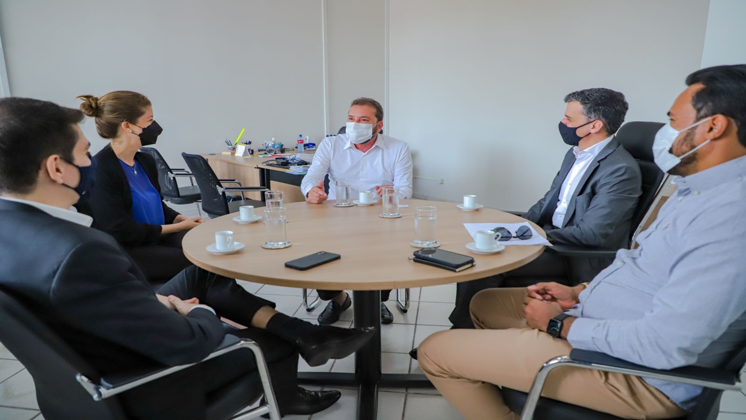 AEROPORTO: Nova gestão se reúne com Hildon Chaves