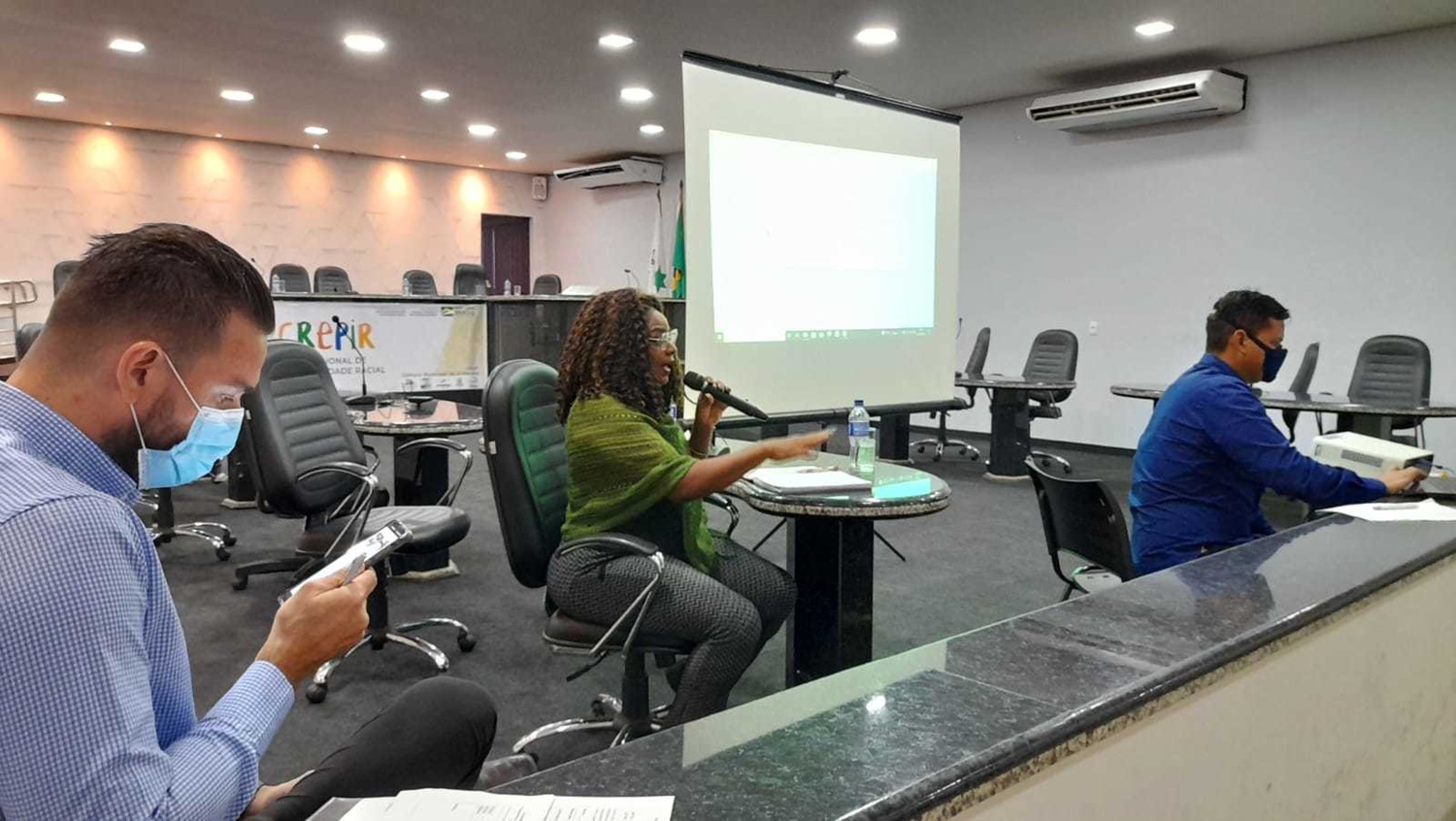 EVENTO: Presidenta do Sintero participa de seminários sobre promoção da igualdade racial